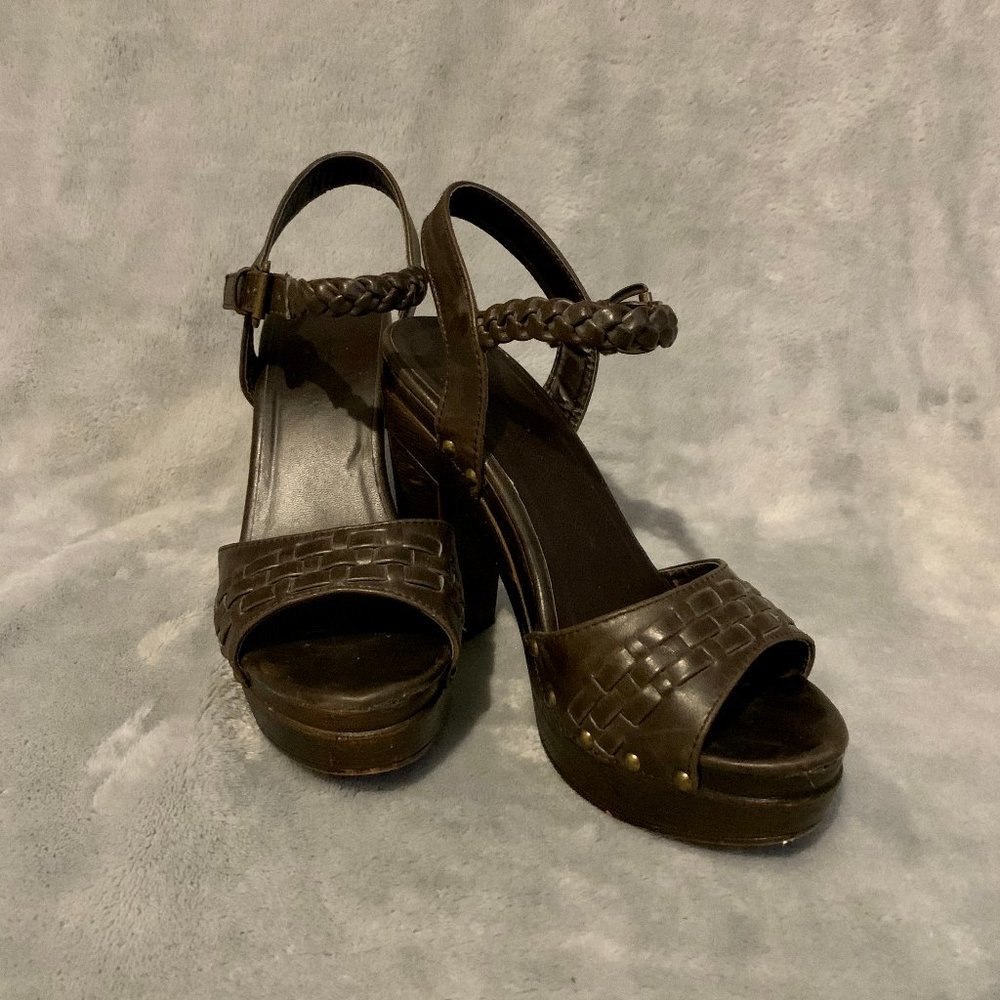 Forever 21 Brown Faux Leather Chunky Heels